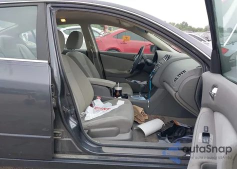 2010 Nissan Altima 2.5 from USA, damaged, VIN 1N4AL2AP0AN425554